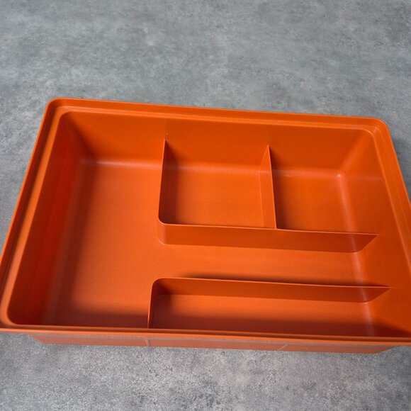 Vintage Tupperware Tuppercraft Stow N Go Sewing Box and Gutermann Thread Lot - Picture 13 of 15